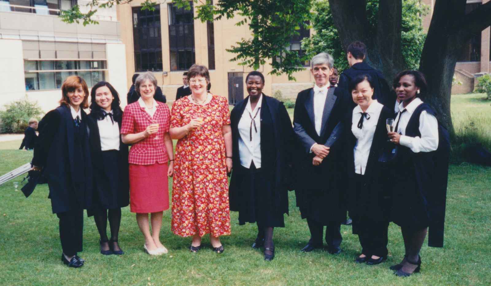 Ambassador Anna Aghadjanian (1st from left); Alison Nicol, former Administrator (3rd from left); Glenis Collins, former Secretary (4th from left); Ambassador Christopher Long, former Director of the Programme (3rd from right)